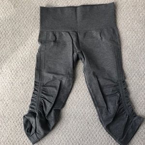 Lululemon Grey Cropped Leggings, Size 4